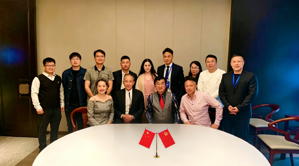 高登电气亮相民营企业领军人物年会，荣获“年度最具成长性民营企业”称号